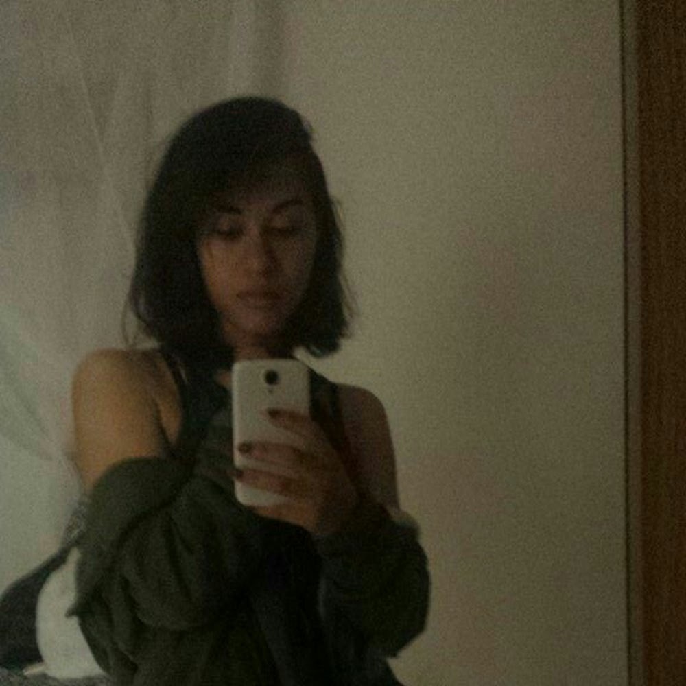 Meet your Posher, Harmony